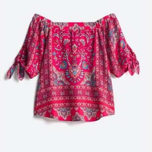 New Verse (Renee C) - off the shoulder top